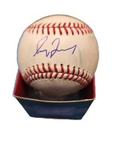 Greg MADDUX Signed AUTOGRAPHED HALL OF FAME CY YOUNG  Official MLB Baseball USED
