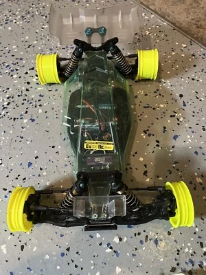 Buggy Yokomo YZ-2 CA 2x2 Hobbywing Justock Trinity D4 #204 Foto 1 de 4