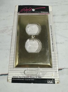 Vintage 1996 American Tack Wall Plate Outlet Cover Brass Finish USA - Picture 1 of 2
