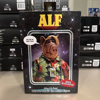 Эксклюзивная фигурка NECA 2023 San Diego Comic Con ALF Ultimate Cosmic Con - Изображение 1 из 4