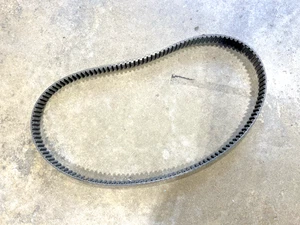 2001 Gilroy Indian Spirit Scout final drive belt 72-030 1.5" wide 130 tooth belt - Picture 1 of 4