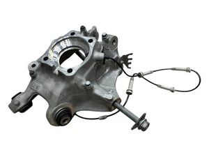 Rear wheel hub spindle/knuckle 6866337 BMW 5 G30 G31 - Picture 1 of 6