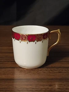Royal Crown Derby “ Heraldic Maroon “ Demitasse Kaffeetasse 6 cm hoch - Bild 1 von 5