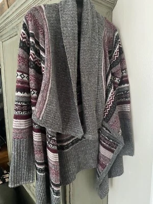 Jason Maxwell Suéter Borgoña Gris Carbón Morado Blanco M Rayas Foto 1 de 3