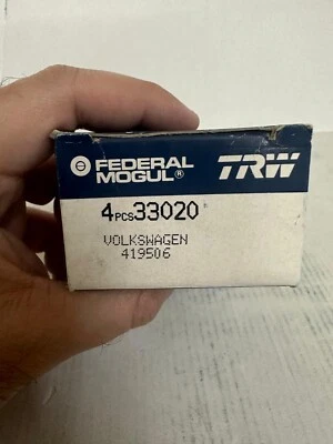 Válvulas de escape TRW 33020 / 33008 TRW para VW Beetle Transporter OEM 311109612A Foto 1 de 3