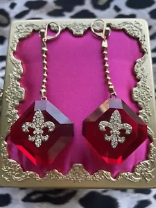 Betsey Johnson Vintage Chunky Red Block Lucite Gold Fleur De Lis Earrings RARE - Picture 1 of 9