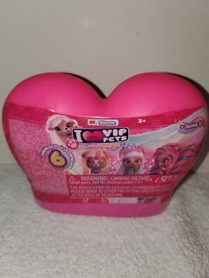 IMC TOYS VIP Pets~Mini Fans Color Boost Series Surprise Hair Reveal. I Love VIP Pets New