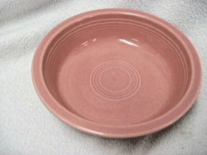 HOMER LAUGHLIN FIESTA CEREAL BOWL . PINK 7”. PRE 1986. - Picture 1 of 4