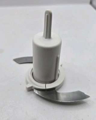 Cuisinart DLC-1TX Mini Prep Food Processor Blade & Stem Part FP-099TX - Image 1 of 4