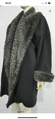 Harrods Knightsbridge - Image 1 of 4