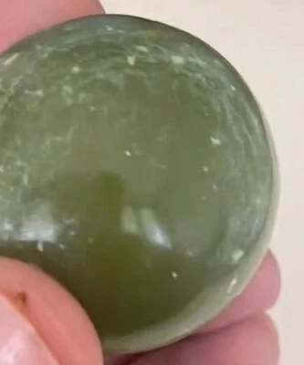 40  mm  Serpentin Edelstein Kugel   (MIN1-11) - Bild 1 von 2