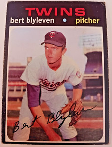 1971 Topps Baseball #26 Bert Blyleven Rookie Card -EX