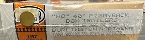 Con-Cor HO Kit 0001-008102 40’ 3PC Piggyback Box Trailer Burlington Northern NIB - Picture 1 of 3