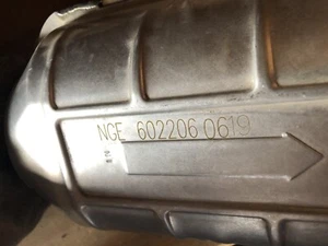 NEW!! 2.50" Universal Catalytic Converter 15.16" NGE 602206-0619 "SHIPS FREE" - Foto 1 di 3