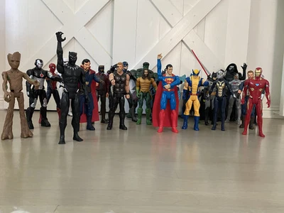 27 Action Figure Lot MARVEL DC Star Wars Disney Hulk Batman Kylo Ren Spider-Man - Image 1 of 4