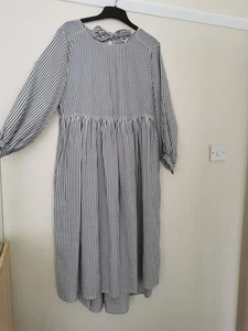 Gorgeous John Lewis "Kin" Empire Line Dress In Grey Waffle Cloth . With Pockets - Picture 1 of 10