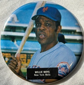 Willie Mays New York Mets (1970s) 3.5" Vintage Baseball Pin-Back Button - Picture 1 of 2