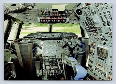 CONCORDE FLIGHT DECK COCKPIT AIRCRAFT POSTCARD AIRPLANE AIRLINE SST SUPERSONIC 2 - Image 1 of 2