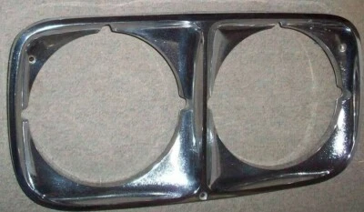 1973 Pontiac Bonneville - Catalina - Grand Ville Headlight Bezel Trim Molding 73 - Изображение 1 из 3