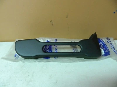 Новое оригинальное водительское сиденье 1999-2002 Ford Expedition с левой боковой поддержкой F65Z1561709AAN - Изображение 1 из 4