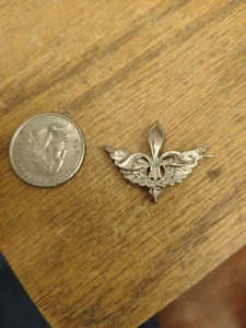 Antique PSCO Sterling Silver Fleur De Lis Wings Watch Brooch Pin - Picture 1 of 3