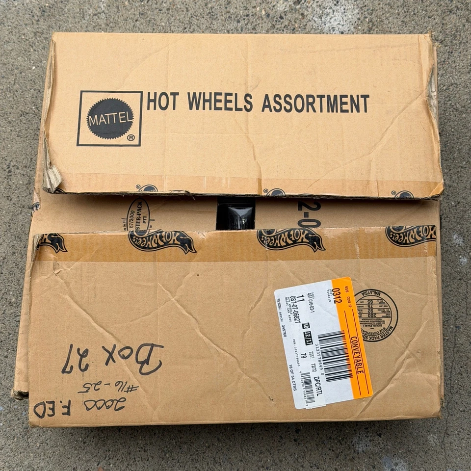 Vintage Hot Wheels Mattel Sealed Assortment Case Box 2000's FED 16 25 Y2K - Image 1 of 4