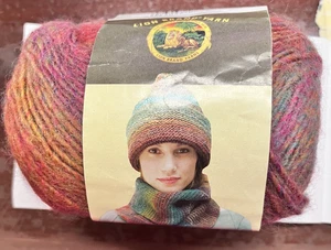 1 Lion brand Amazing yarn  Color Aurora - Picture 1 of 4