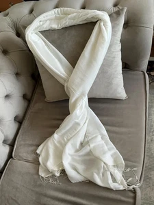 Cashmere & Silk Scarf – Elegant Lightweight Shawl - Picture 1 of 14