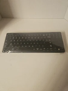 Samsung VG-KBD2000 VG-KBD2000/ZA Wireless Keyboard*Untested* - Picture 1 of 5