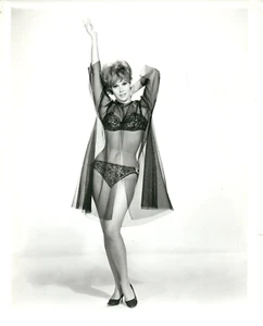 Jill St. John (Bond Girl-Diamonds Are Forever) Actress Vintage 8x10 Photo 1960's - Picture 1 of 2