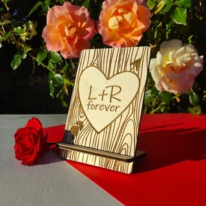 Personalized Wooden Table Sign, Tree Trunk Design, Custom Heart Couple Plaques - Picture 1 of 4