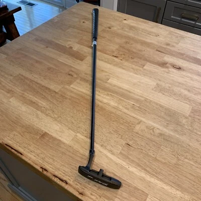 Tour Model 1027 | Putter | RH | Titan Lite Titanium Magnesium Alloy Shaft - Image 1 of 4