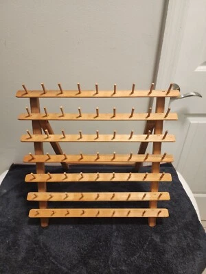 63 carretéis pequenos natureza suporte de linha de madeira costura bordado rack de linha - Imagem 1 de 4