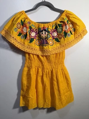 Muñeca Lele bordada fuera del hombro talla S Foto 1 de 4