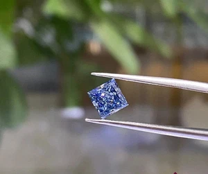 Lab Grown Diamond looks like Moissanite 2 Ct 100$ per Ct Cut VVS1 - F +free gift - Picture 1 of 6