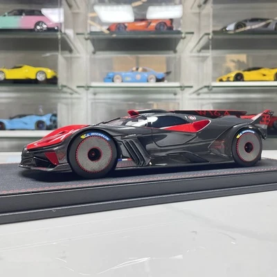 MCM 1:18 Bugatti Bolide (LIMITED EDITION 50pcs)  Red/Black - Immagine 1 di 4