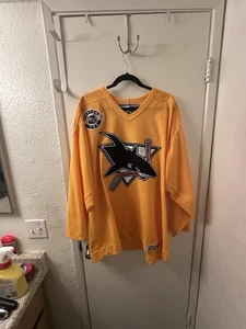 San Jose Sharks Eröffnungssaison Trainingstrikot - Bild 1 von 13