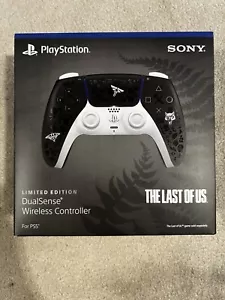 The Last of Us Controller DualSense Edizione Limitata Sony PlayStation 5 IN MANO - Foto 1 di 3