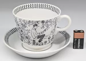 Arabia Finland LARGE Chocolate Cup & Saucer EMILIA by Kaj Frack Raija Uosikkinen - Picture 1 of 7