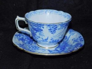 VINTAGE 1930's ROYAL CROWN DERBY BLUE AVES porcelain shaped cup saucer cut corne - Picture 1 of 1