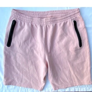 Pantaloncini Old Navy Active vita elastica tempo libero XL rosa chiaro tasche con cerniera - Foto 1 di 4