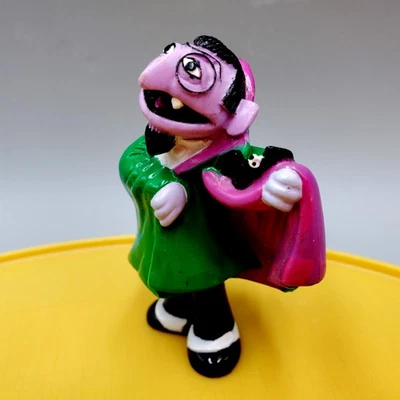 Figura de PVC Conde Drácula Plaza Sésamo Vampiro Tyco Murciélago Preescolar en el Hombro 3" Foto 1 de 4