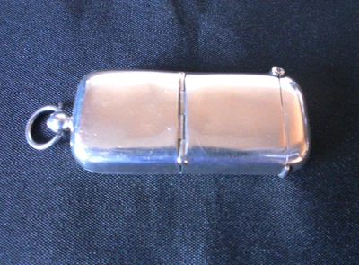 Estuche/Soberano Vesta Duelo Victoriano Plata Sólida Fecha 1898 Por J R Ltd. Foto 1 de 4