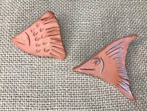 Set spille pesce fatte a mano arte ceramica strambo kitsch eclettico costiero tropicale - Foto 1 di 2