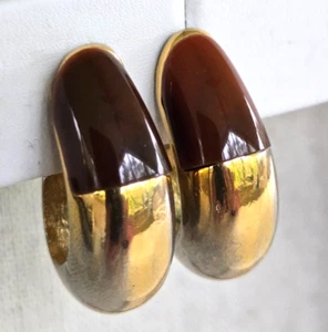 Vintage 1976 Givenchy Brown Lucite Half Hoop GoldTone Bold Clip Earrings 1-3/16" - Picture 1 of 10