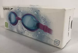 SPEEDO Jet Junior Anti Fog Swimming Goggles Pink Frame Blue Lens 6-14 Years NEW - Picture 1 of 8