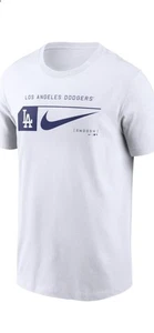 Neu mit Etikett Los Angeles Dodgers Nike Lockup Swoosh Logo Shirt Größe Herren Medium  - Bild 1 von 2