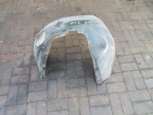 ASTON MARTIN DB7 I6 1997 RIGHT FRONT ARCH LINER - Picture 1 of 3