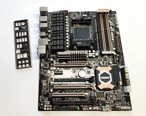 ASUS SABERTOOTH 990FX R2.0 AMD Mainboard ATX AM3+ USB 3.0 SATA, 6 Gbit/s - Bild 1 von 6
