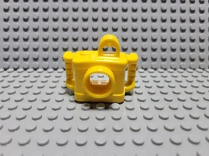 LEGO Duplo Yellow Camera Figure Accessory - Picture 1 of 1